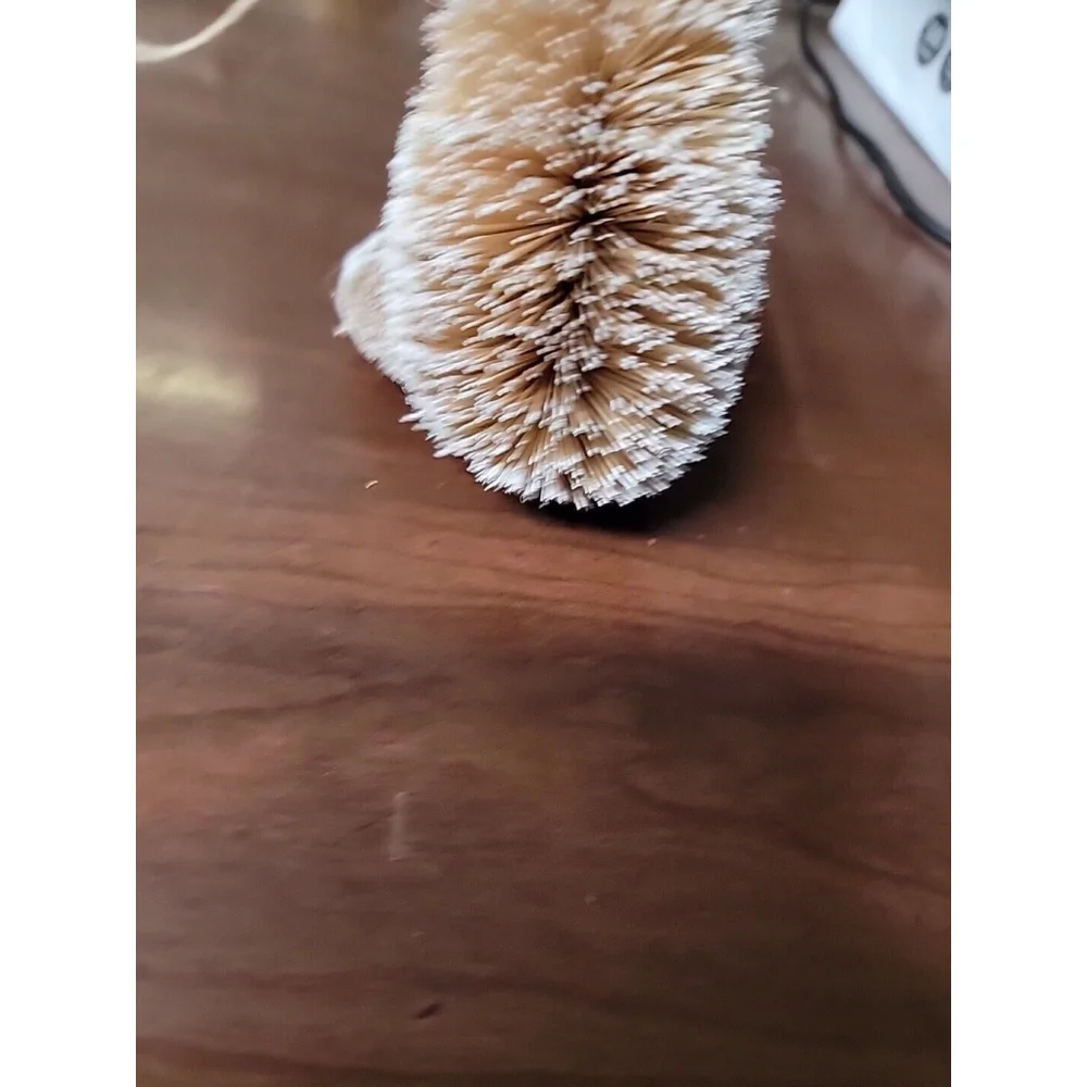 Polar BearOrnament Sisal Forest Woodland Animal Garden Woods Mountains Nature
